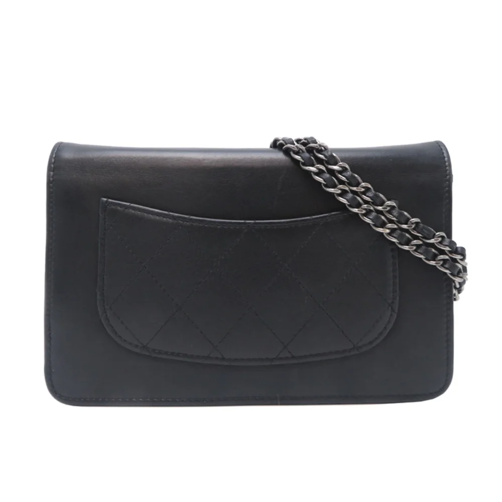 CHANEL black wallet